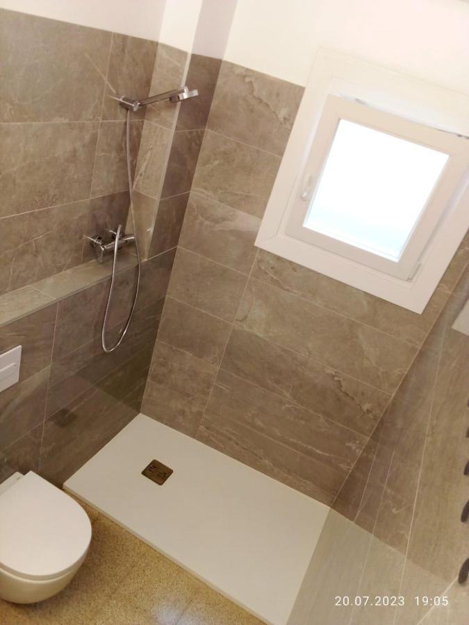 2 Bedroom Large Modern Apartment In Blanes Old Town 50M From The Beach! Luaran gambar