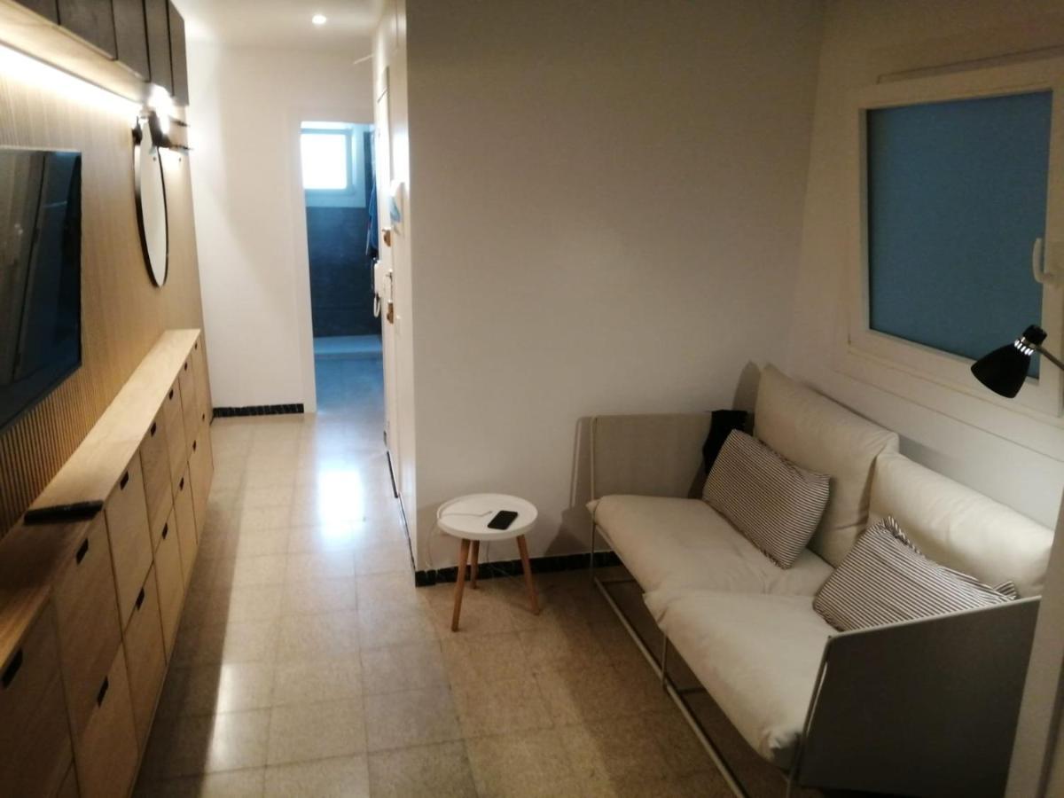 2 Bedroom Large Modern Apartment In Blanes Old Town 50M From The Beach! Luaran gambar